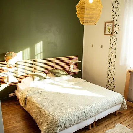 Le Nid Du Massereau Bed & Breakfast
